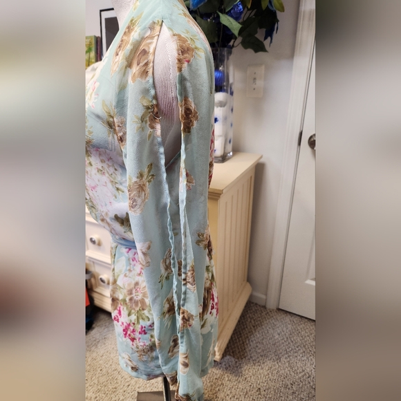 Cotton Candy Floral Mini Romper Dress Sz. Medium - Picture 4 of 5